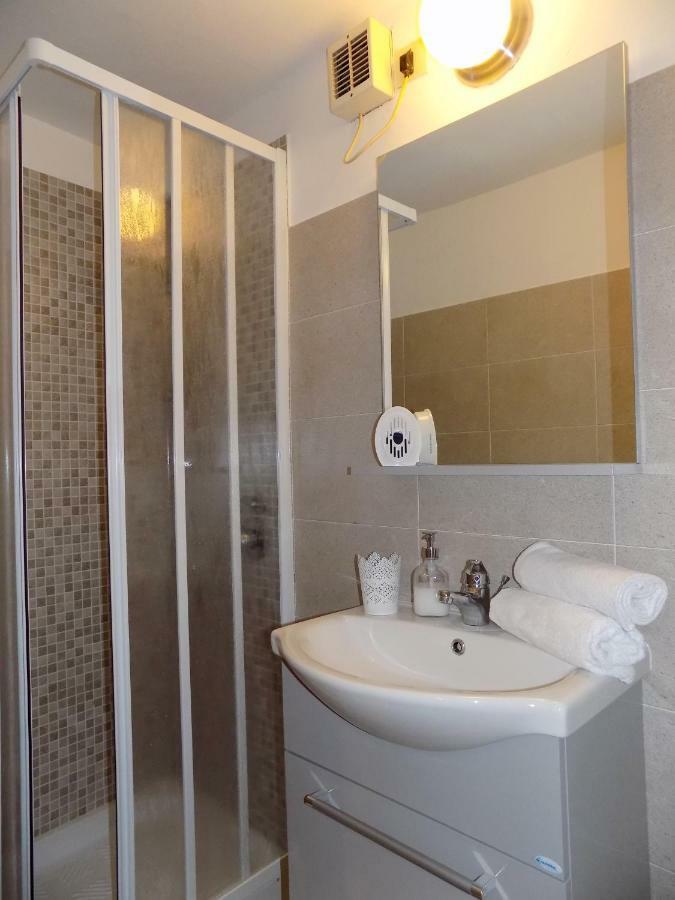 Ferienwohnung Valentino Turin Exterior foto